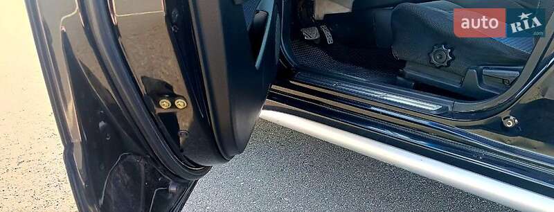 Позашляховик / Кросовер Mitsubishi Outlander 2006 в Дніпрі