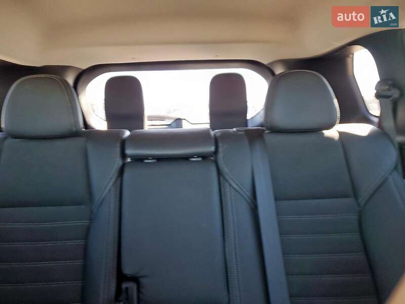 Внедорожник / Кроссовер Mitsubishi Outlander 2023 в Киеве