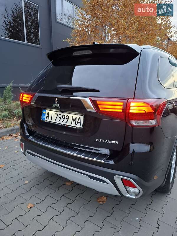 Внедорожник / Кроссовер Mitsubishi Outlander 2018 в Белой Церкви