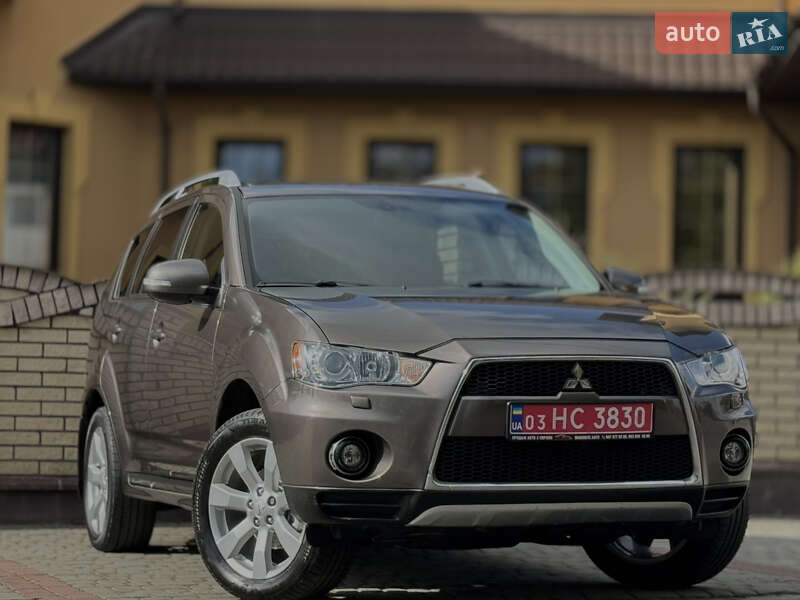 Внедорожник / Кроссовер Mitsubishi Outlander 2012 в Дрогобыче
