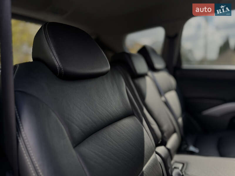 Внедорожник / Кроссовер Mitsubishi Outlander 2012 в Дрогобыче