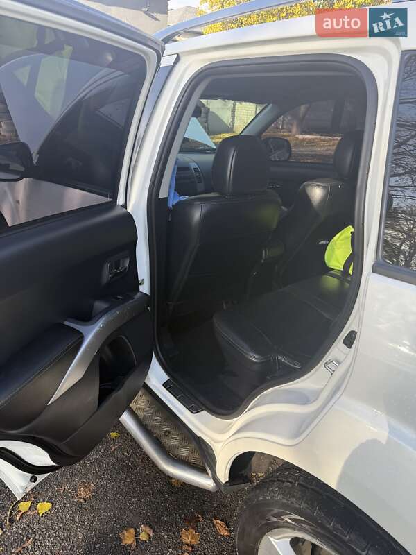 Внедорожник / Кроссовер Mitsubishi Outlander 2008 в Харькове фото 14 Внедорожник / Кроссовер Mitsubishi Outlander 2008 в Харькове