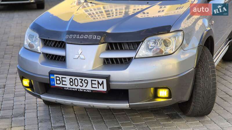 Позашляховик / Кросовер Mitsubishi Outlander 2005 в Миколаєві
