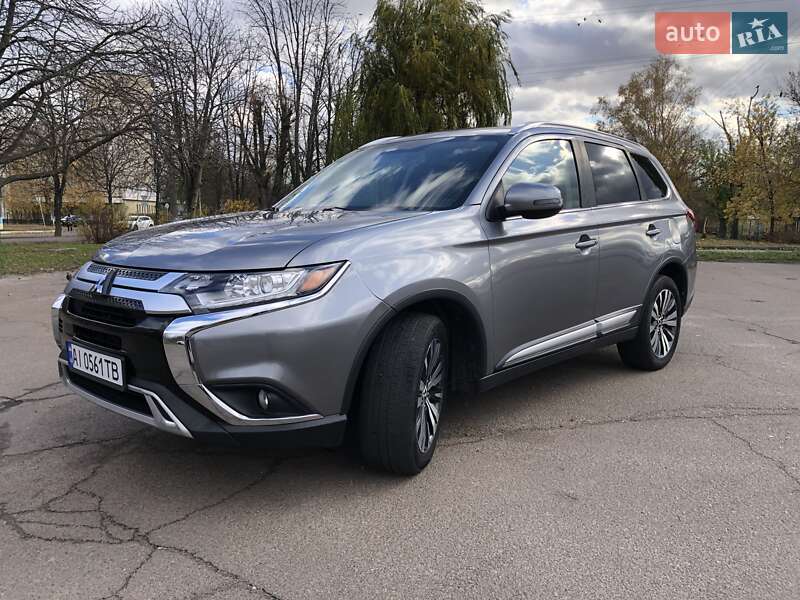 Mitsubishi Outlander 2019