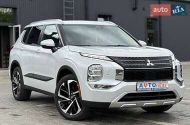 Позашляховик / Кросовер Mitsubishi Outlander 2022 в Кривому Розі