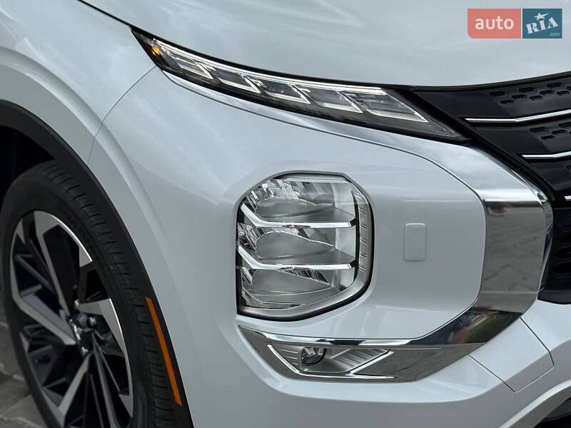Внедорожник / Кроссовер Mitsubishi Outlander 2022 в Кривом Роге фото 15 Внедорожник / Кроссовер Mitsubishi Outlander 2022 в Кривом Роге