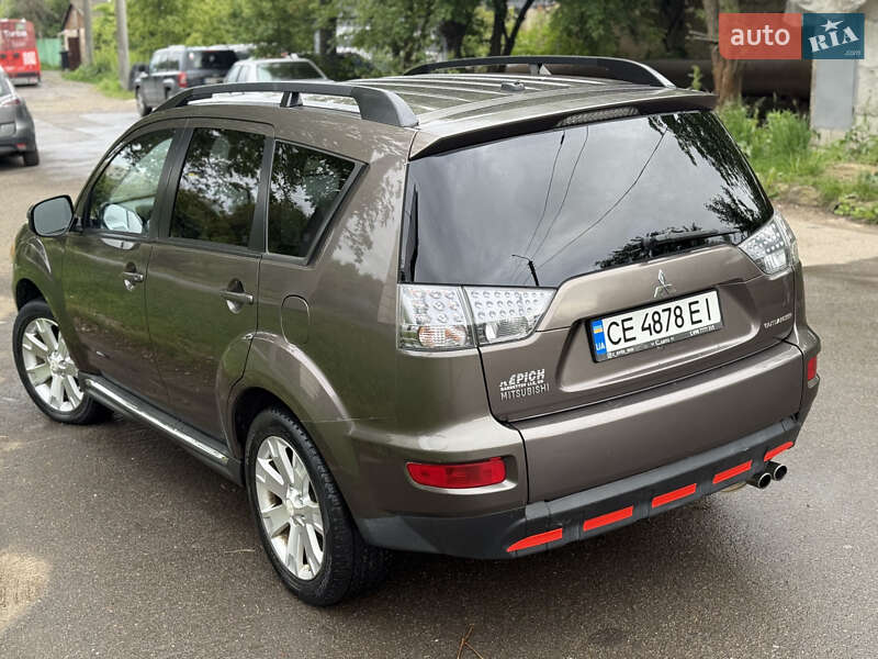 Позашляховик / Кросовер Mitsubishi Outlander 2009 в Чернівцях фото 10 Позашляховик / Кросовер Mitsubishi Outlander 2009 в Чернівцях