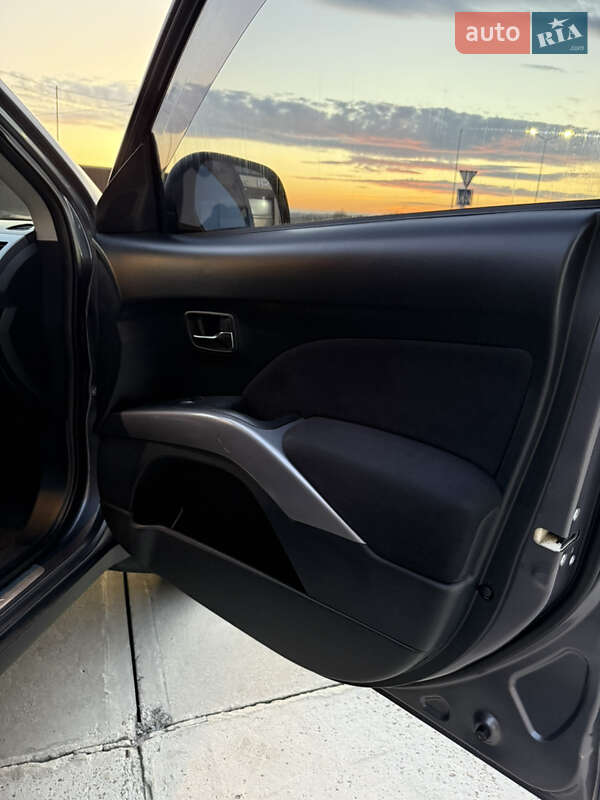 Внедорожник / Кроссовер Mitsubishi Outlander 2008 в Жидачове