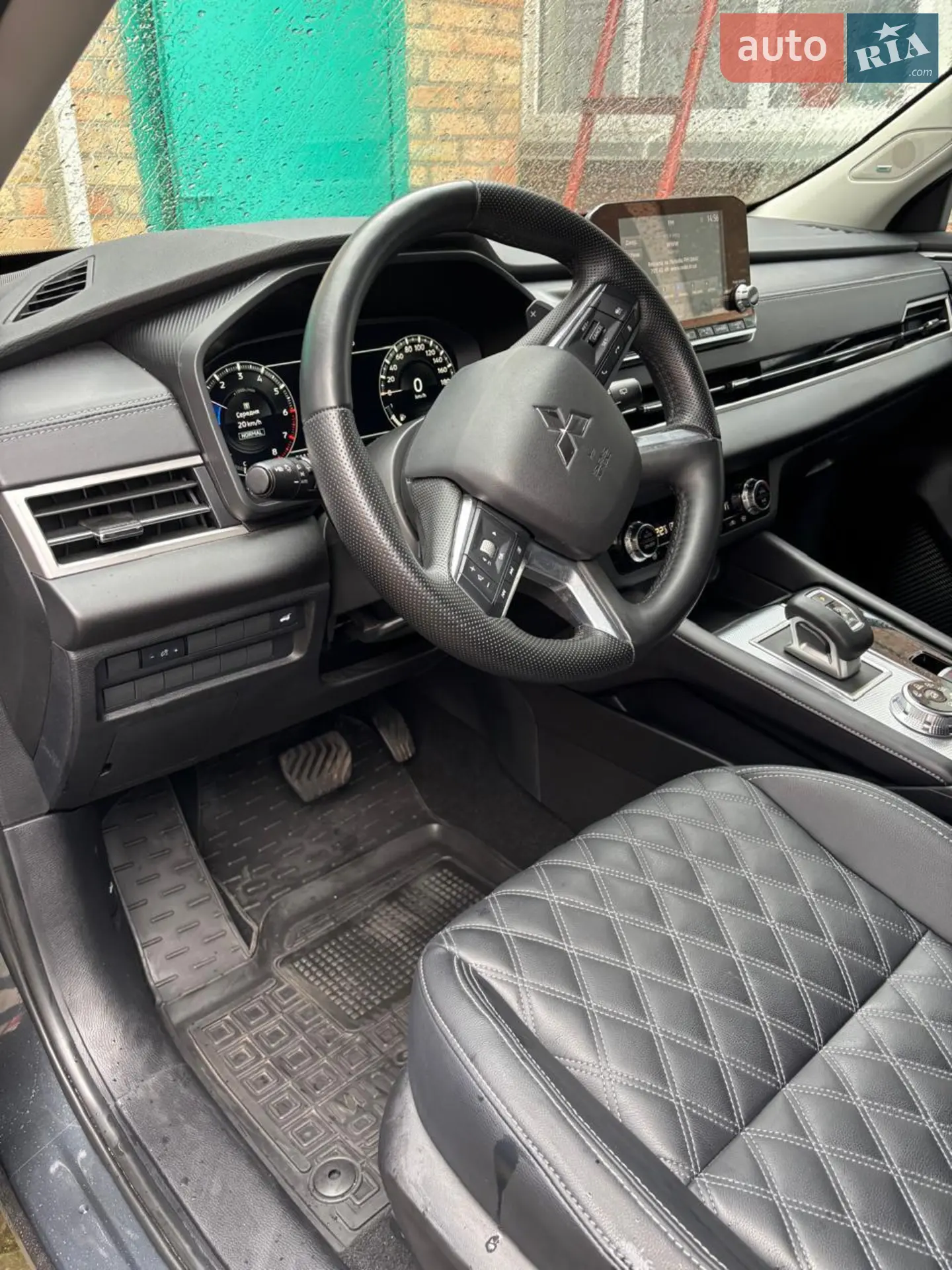 2024 Mitsubishi Outlander - мініатюра 9