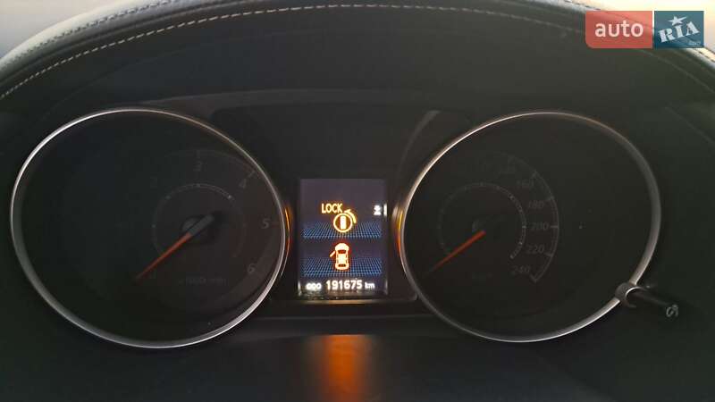 Внедорожник / Кроссовер Mitsubishi Outlander 2011 в Львове фото 14 Внедорожник / Кроссовер Mitsubishi Outlander 2011 в Львове