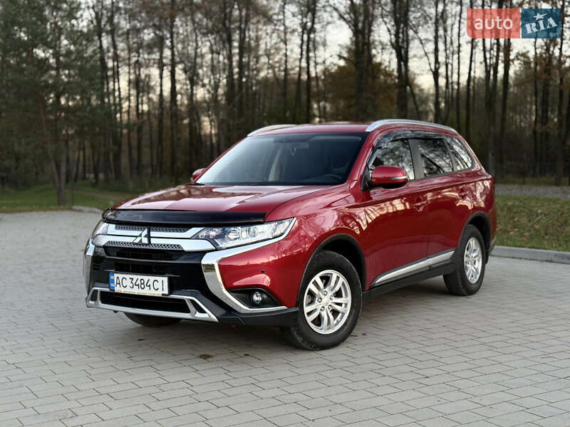 Mitsubishi Outlander 2018
