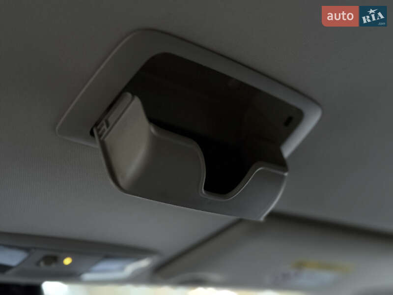 Внедорожник / Кроссовер Mitsubishi Outlander 2018 в Ковеле