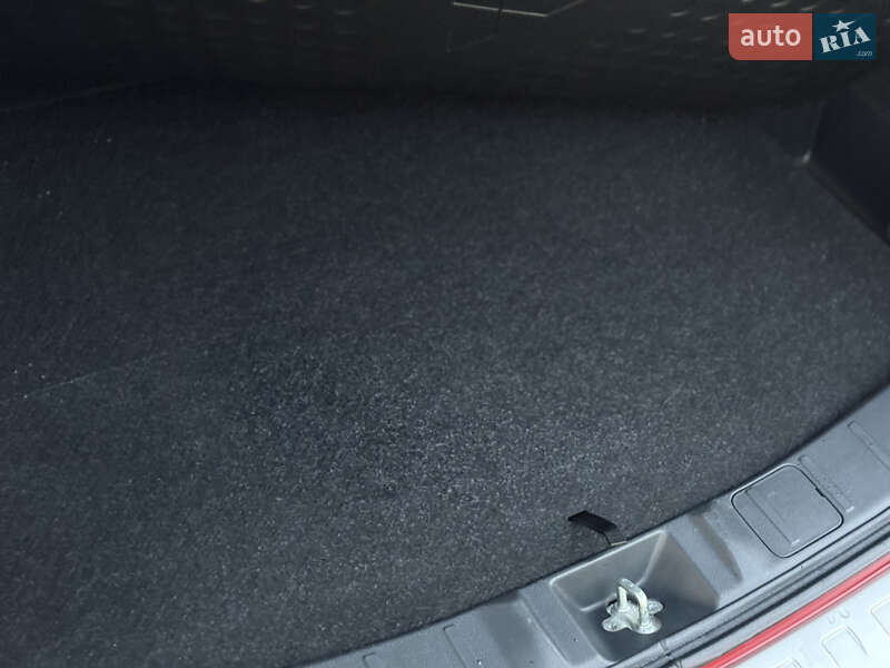 Внедорожник / Кроссовер Mitsubishi Outlander 2018 в Ковеле