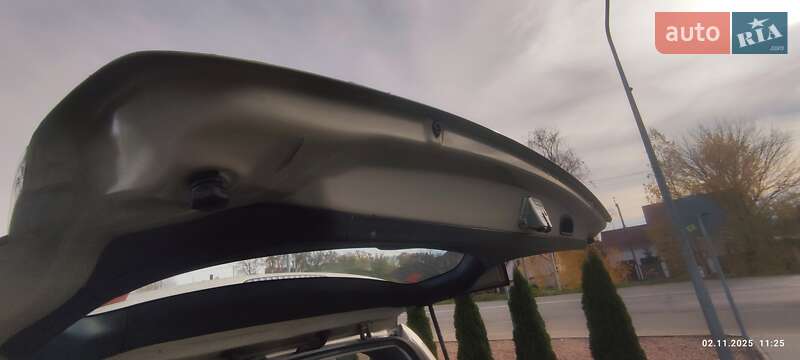 Внедорожник / Кроссовер Mitsubishi Outlander 2009 в Киеве