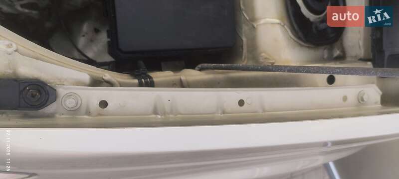 Внедорожник / Кроссовер Mitsubishi Outlander 2009 в Киеве