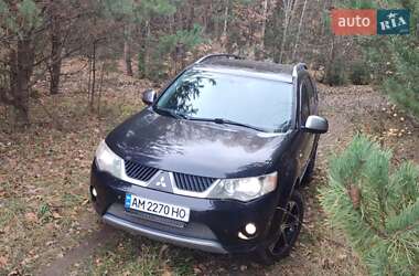 Внедорожник / Кроссовер Mitsubishi Outlander 2007 в Житомире
