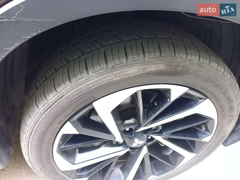 Внедорожник / Кроссовер Mitsubishi Outlander 2022 в Черкассах