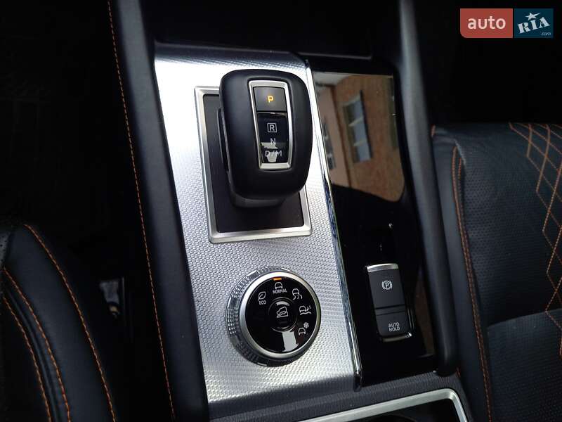 Внедорожник / Кроссовер Mitsubishi Outlander 2022 в Черкассах