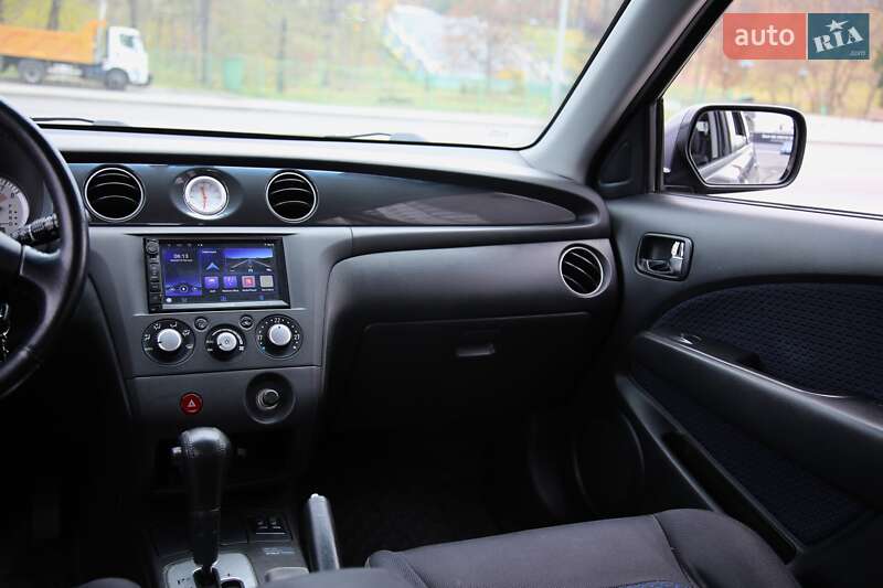 Внедорожник / Кроссовер Mitsubishi Outlander 2007 в Харькове