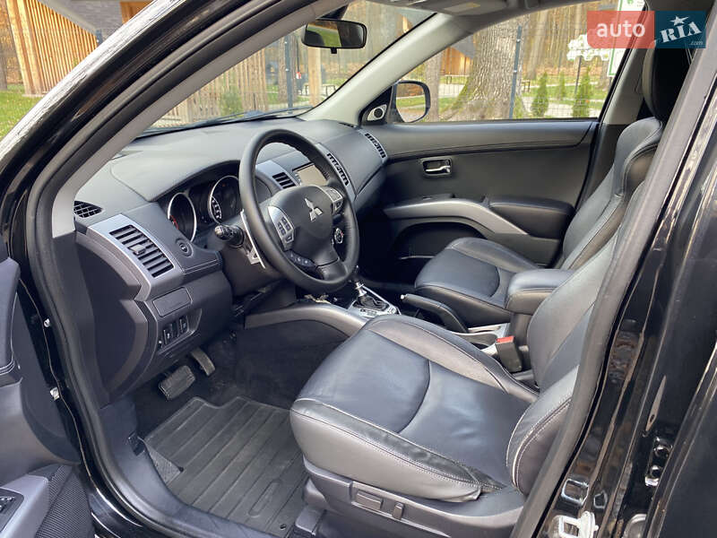 Внедорожник / Кроссовер Mitsubishi Outlander 2011 в Радивилове фото 30 Внедорожник / Кроссовер Mitsubishi Outlander 2011 в Радивилове