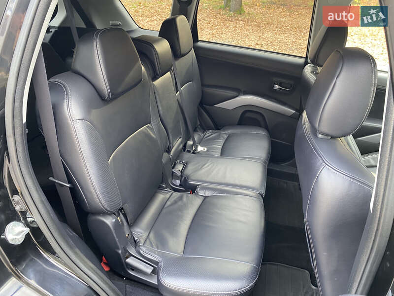 Внедорожник / Кроссовер Mitsubishi Outlander 2011 в Радивилове фото 46 Внедорожник / Кроссовер Mitsubishi Outlander 2011 в Радивилове