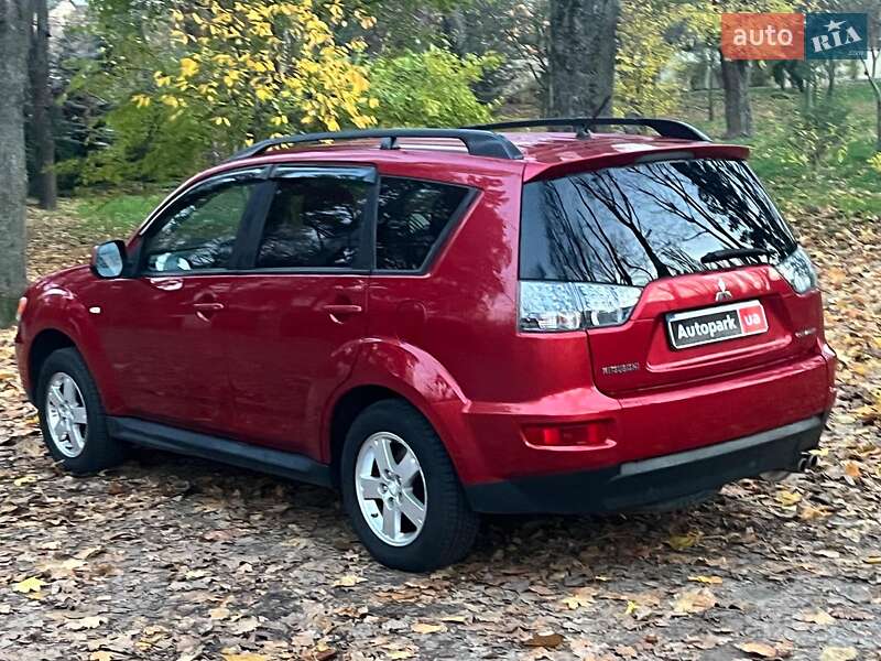 Позашляховик / Кросовер Mitsubishi Outlander 2010 в Києві фото 8 Позашляховик / Кросовер Mitsubishi Outlander 2010 в Києві