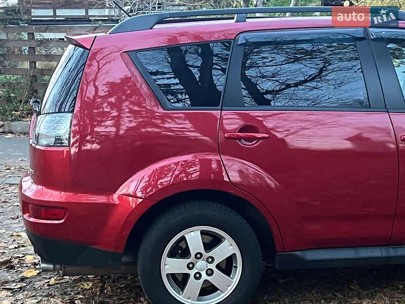 Позашляховик / Кросовер Mitsubishi Outlander 2010 в Києві фото 13 Позашляховик / Кросовер Mitsubishi Outlander 2010 в Києві