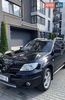 Внедорожник / Кроссовер Mitsubishi Outlander 2007 в Львове