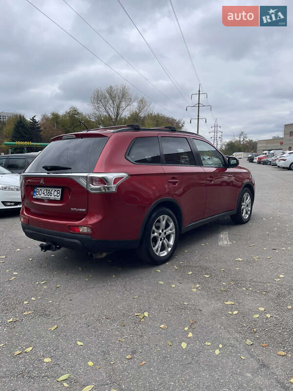 Внедорожник / Кроссовер Mitsubishi Outlander 2014 в Днепре фото 5 Внедорожник / Кроссовер Mitsubishi Outlander 2014 в Днепре