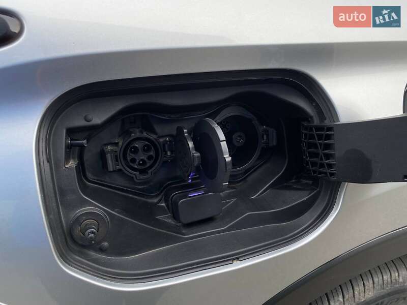 Позашляховик / Кросовер Mitsubishi Outlander 2022 в Дніпрі