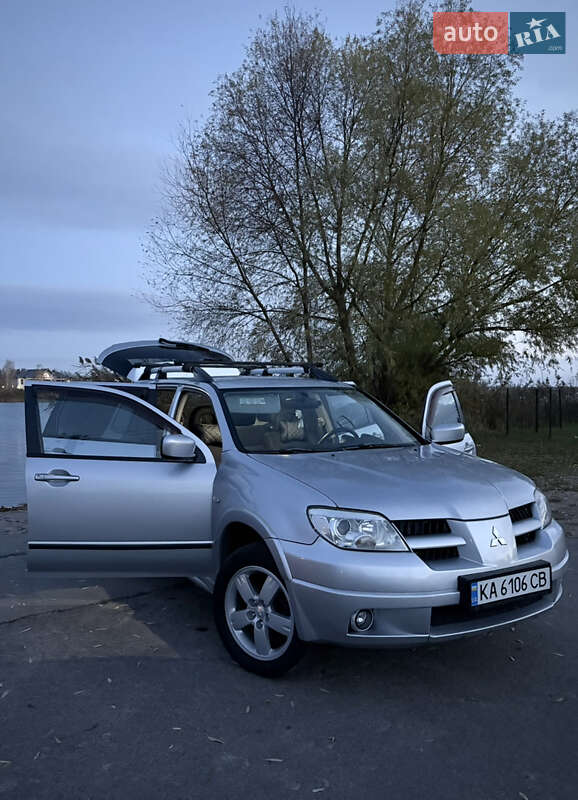 Внедорожник / Кроссовер Mitsubishi Outlander 2007 в Киеве фото 6 Внедорожник / Кроссовер Mitsubishi Outlander 2007 в Киеве