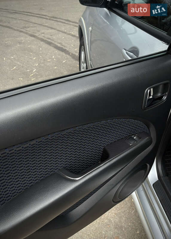 Внедорожник / Кроссовер Mitsubishi Outlander 2007 в Киеве фото 27 Внедорожник / Кроссовер Mitsubishi Outlander 2007 в Киеве