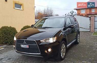 Внедорожник / Кроссовер Mitsubishi Outlander 2011 в Черновцах