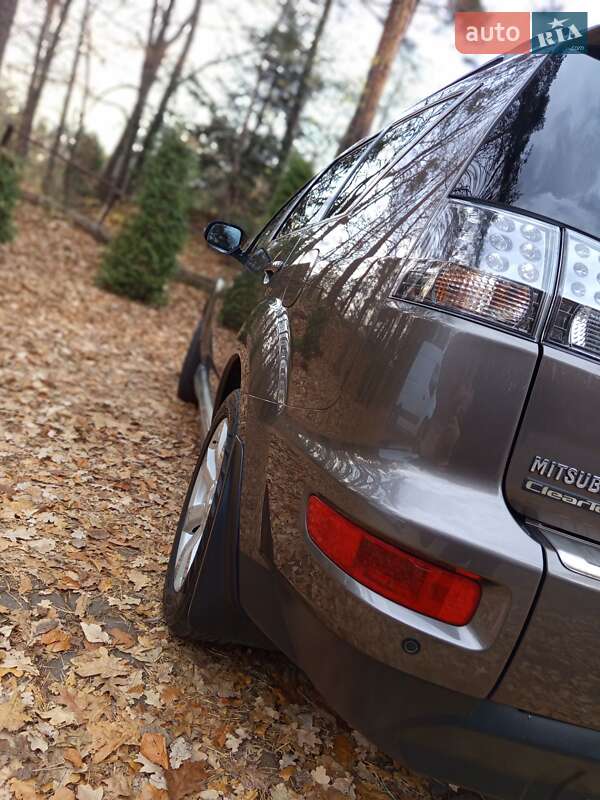 Внедорожник / Кроссовер Mitsubishi Outlander 2011 в Дрогобыче фото 47 Внедорожник / Кроссовер Mitsubishi Outlander 2011 в Дрогобыче