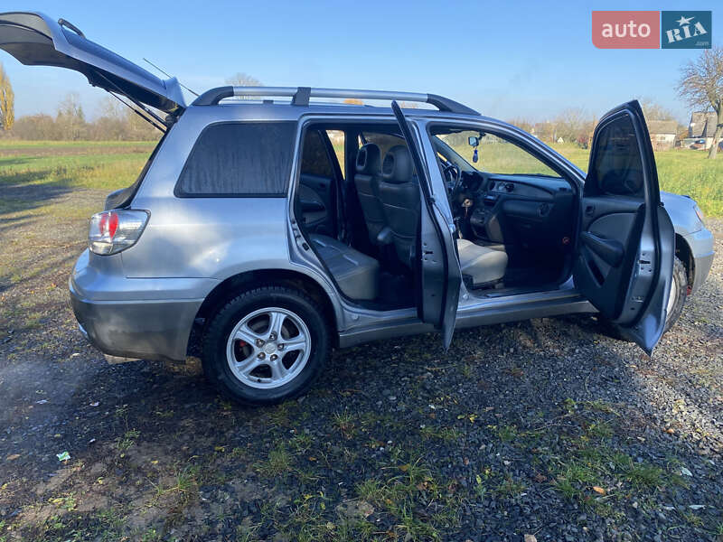 Внедорожник / Кроссовер Mitsubishi Outlander 2003 в Ковеле фото 17 Внедорожник / Кроссовер Mitsubishi Outlander 2003 в Ковеле