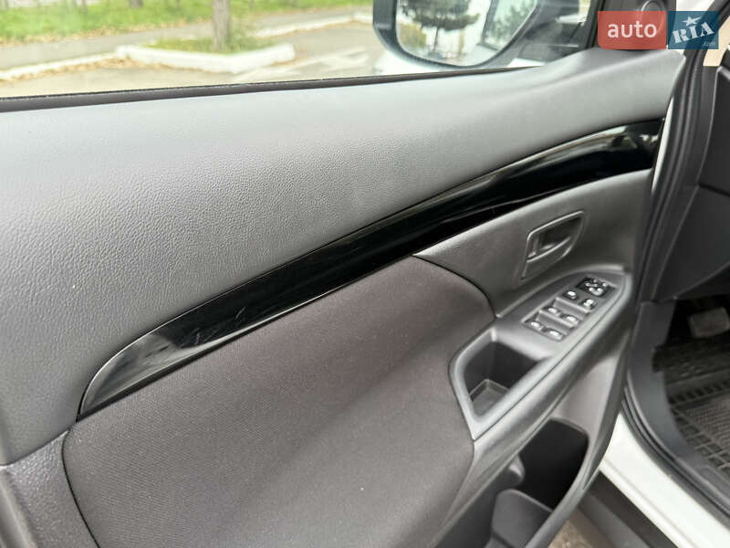 Внедорожник / Кроссовер Mitsubishi Outlander 2021 в Одессе фото 28 Внедорожник / Кроссовер Mitsubishi Outlander 2021 в Одессе