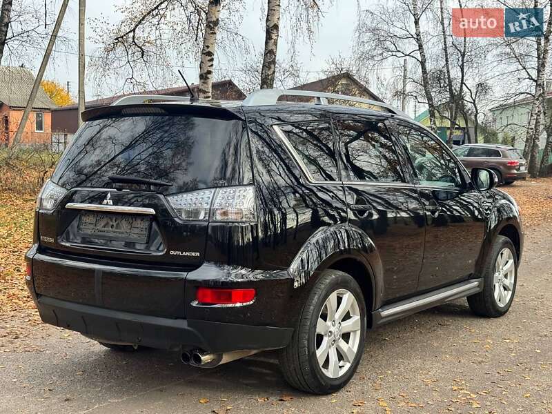Позашляховик / Кросовер Mitsubishi Outlander 2011 в Охтирці