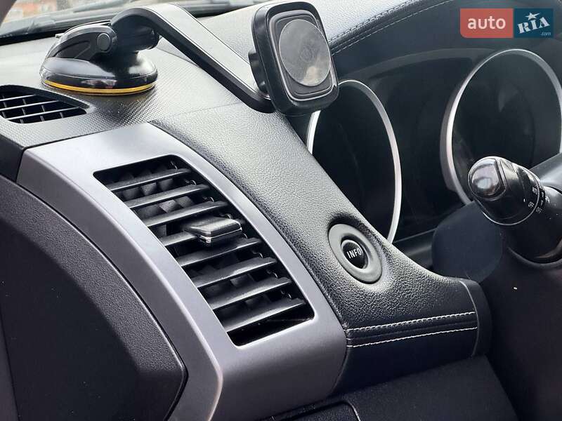 Позашляховик / Кросовер Mitsubishi Outlander 2011 в Охтирці