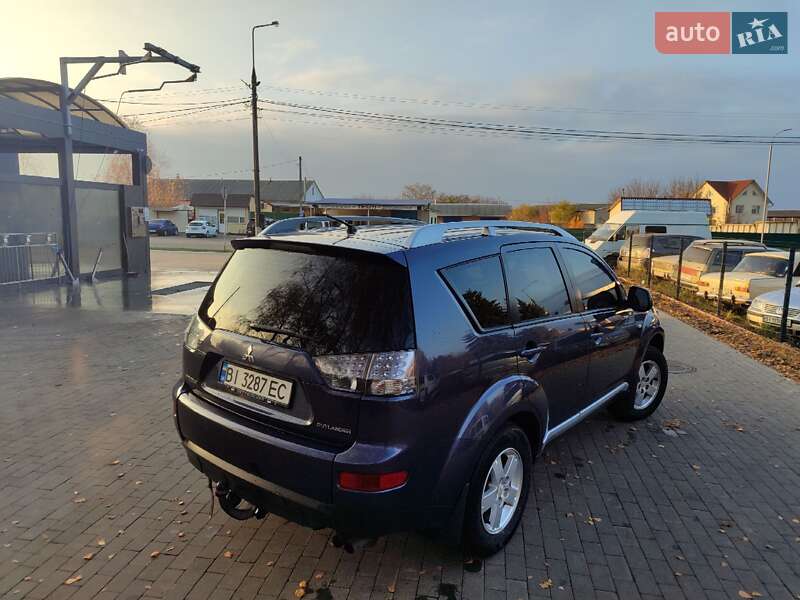 Позашляховик / Кросовер Mitsubishi Outlander 2007 в Миргороді