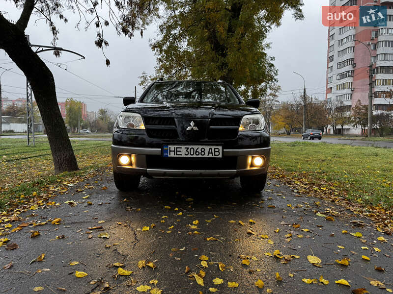 Внедорожник / Кроссовер Mitsubishi Outlander 2008 в Николаеве