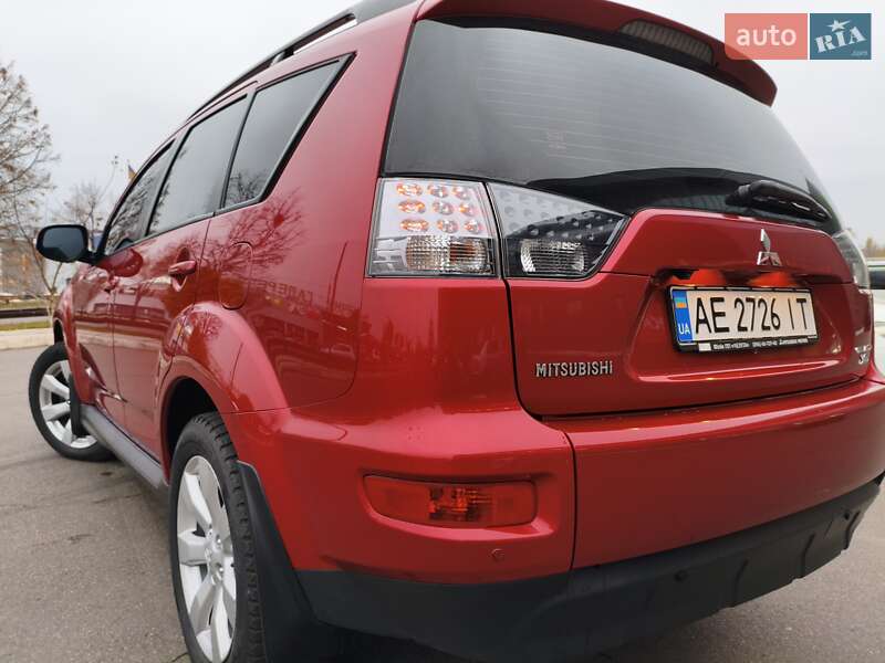 Внедорожник / Кроссовер Mitsubishi Outlander 2012 в Кривом Роге фото 12 Внедорожник / Кроссовер Mitsubishi Outlander 2012 в Кривом Роге