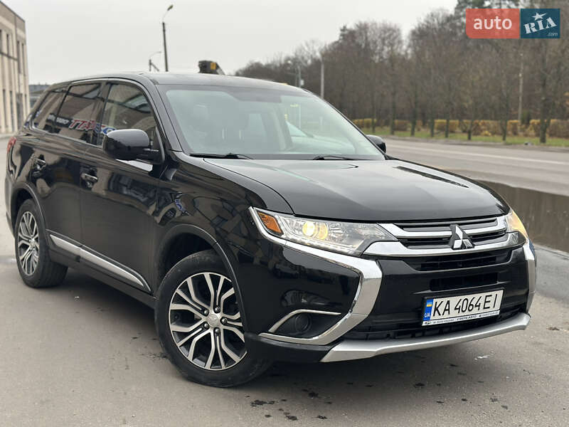 Внедорожник / Кроссовер Mitsubishi Outlander 2018 в Белой Церкви фото 2 Внедорожник / Кроссовер Mitsubishi Outlander 2018 в Белой Церкви