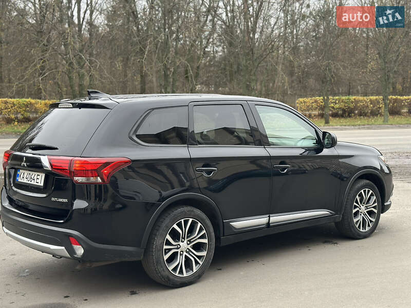 Внедорожник / Кроссовер Mitsubishi Outlander 2018 в Белой Церкви фото 7 Внедорожник / Кроссовер Mitsubishi Outlander 2018 в Белой Церкви