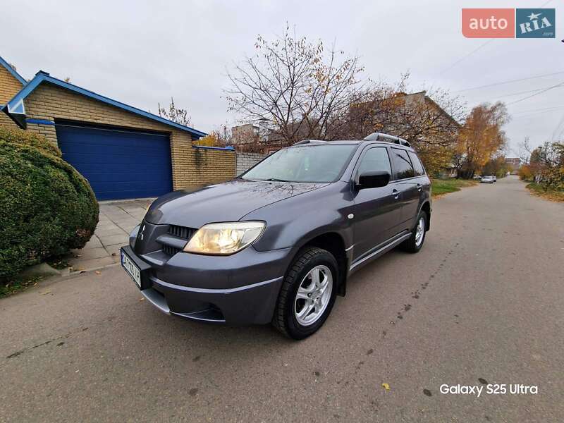 Внедорожник / Кроссовер Mitsubishi Outlander 2006 в Черкассах фото 9 Внедорожник / Кроссовер Mitsubishi Outlander 2006 в Черкассах