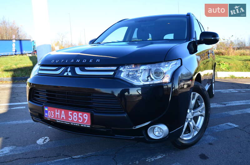 Позашляховик / Кросовер Mitsubishi Outlander 2013 в Дрогобичі фото 3 Позашляховик / Кросовер Mitsubishi Outlander 2013 в Дрогобичі