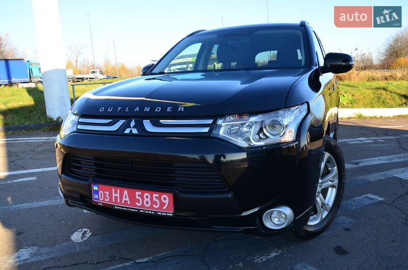 Позашляховик / Кросовер Mitsubishi Outlander 2013 в Дрогобичі фото 10 Позашляховик / Кросовер Mitsubishi Outlander 2013 в Дрогобичі