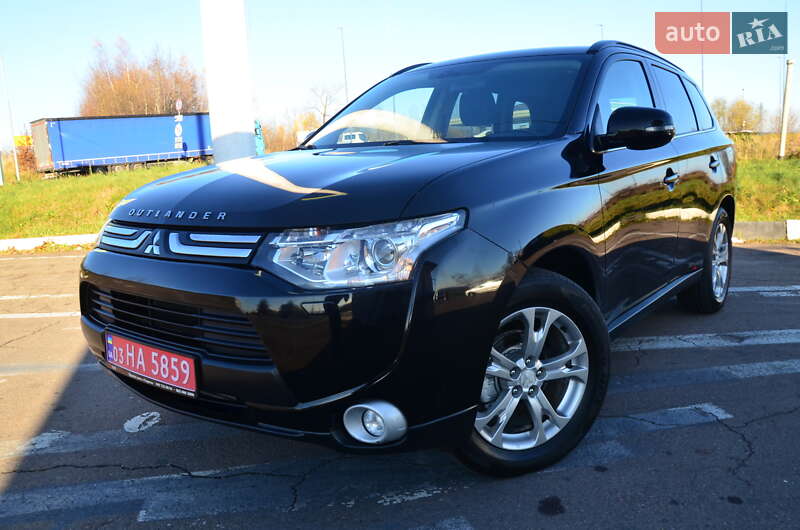 Позашляховик / Кросовер Mitsubishi Outlander 2013 в Дрогобичі фото 11 Позашляховик / Кросовер Mitsubishi Outlander 2013 в Дрогобичі