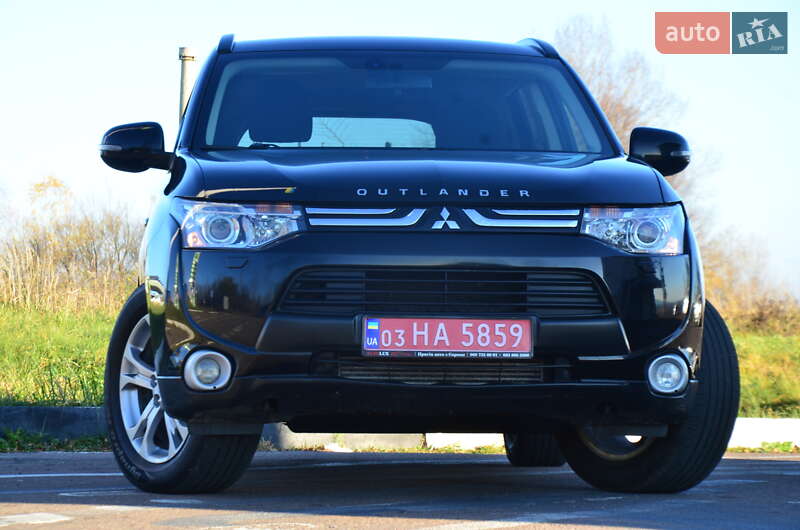 Позашляховик / Кросовер Mitsubishi Outlander 2013 в Дрогобичі фото 24 Позашляховик / Кросовер Mitsubishi Outlander 2013 в Дрогобичі