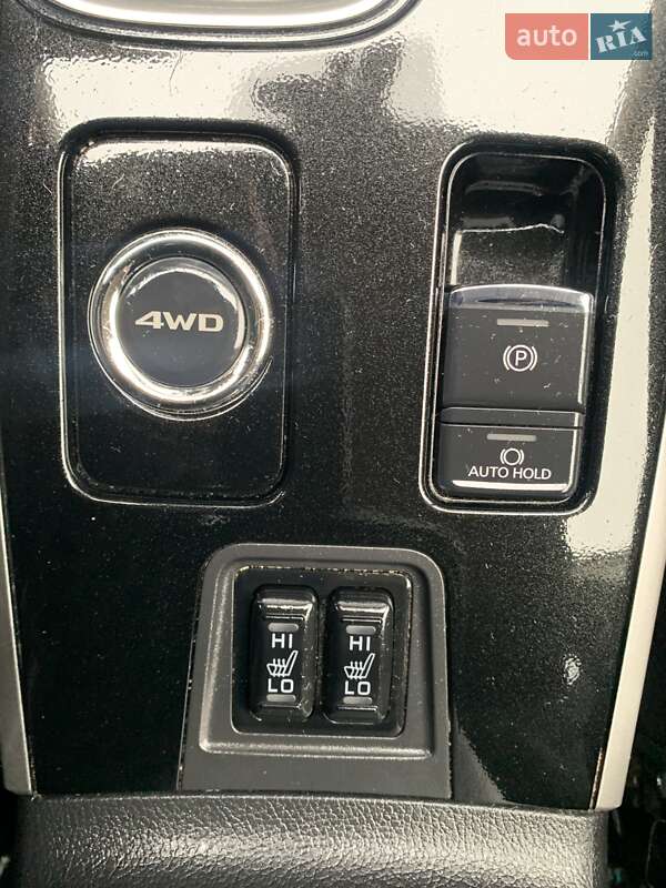 Внедорожник / Кроссовер Mitsubishi Outlander 2018 в Киеве фото 106 Внедорожник / Кроссовер Mitsubishi Outlander 2018 в Киеве