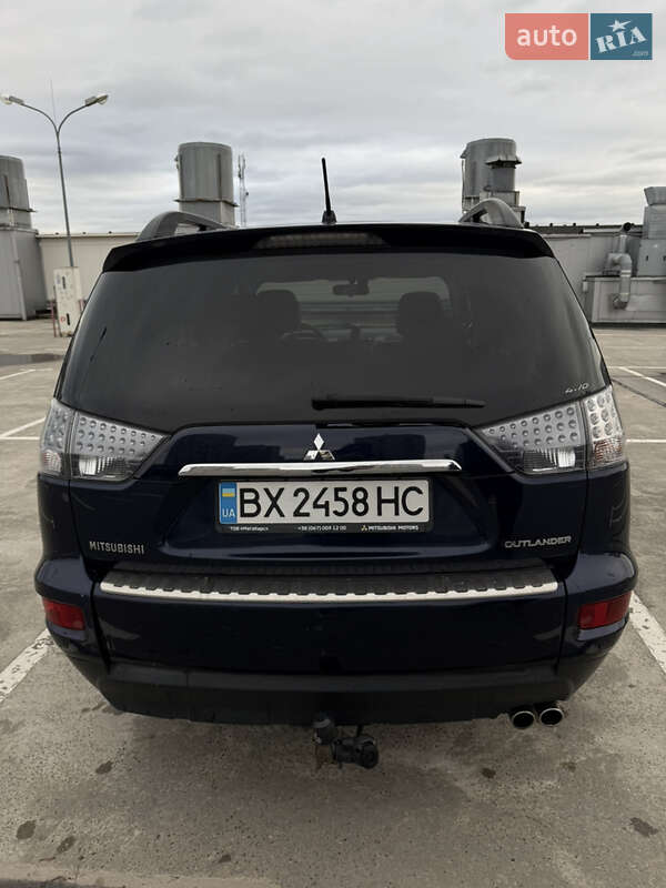 Позашляховик / Кросовер Mitsubishi Outlander 2011 в Києві фото 3 Позашляховик / Кросовер Mitsubishi Outlander 2011 в Києві